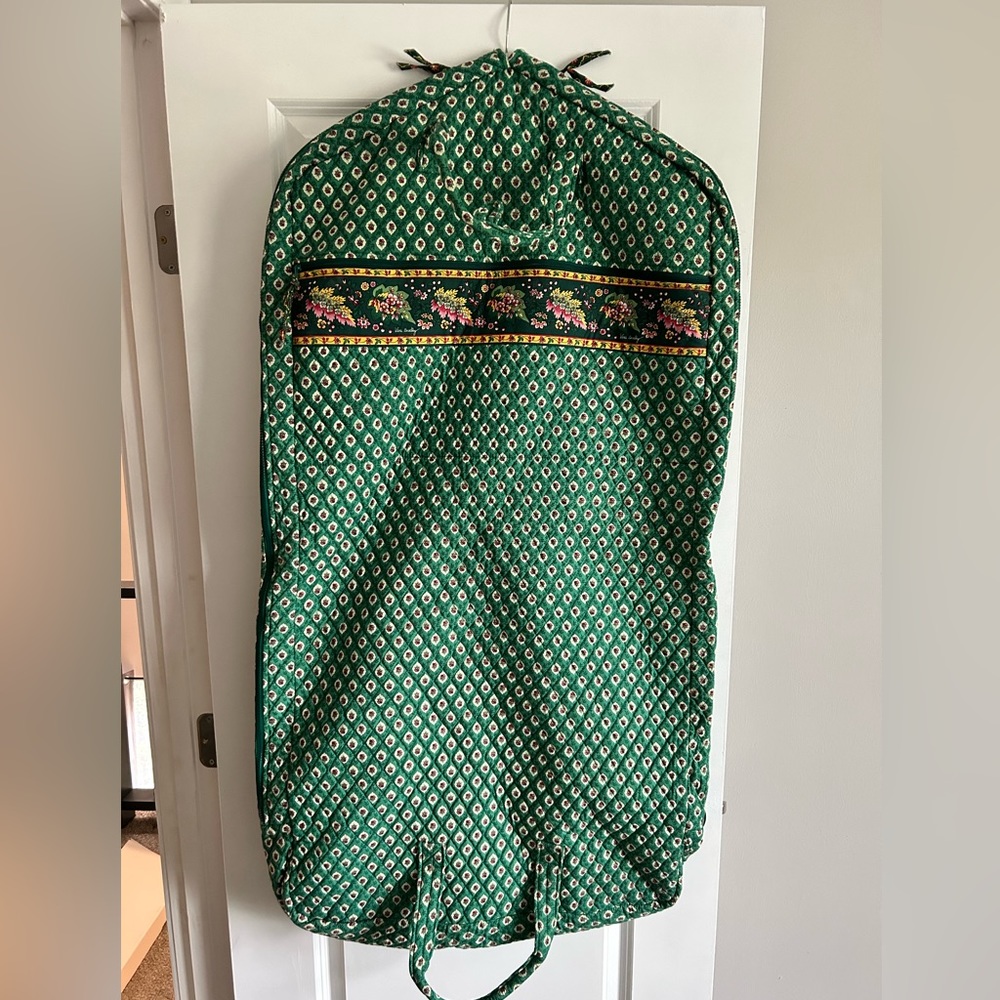 Vera Bradley Large Hanging Travel Bag. Greenfield print